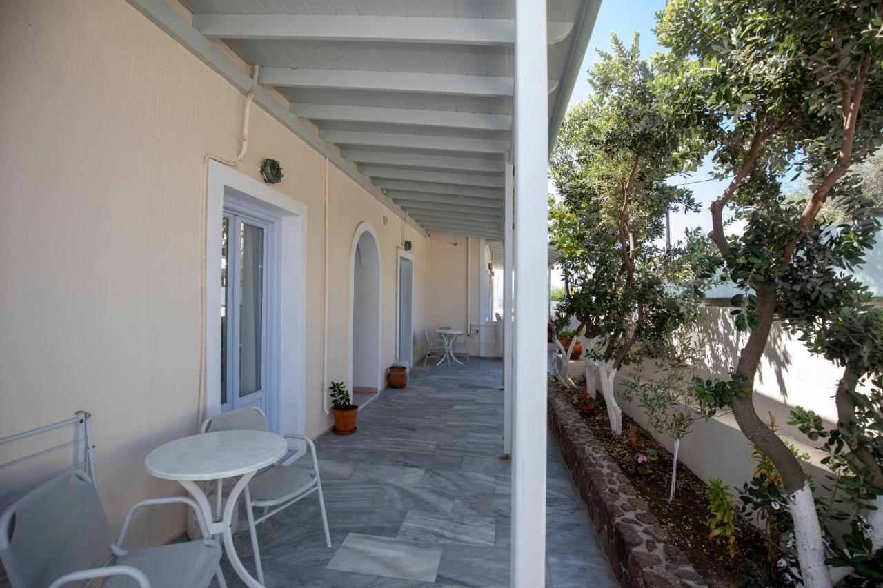 Erato Apartments Fira  Eksteriør billede