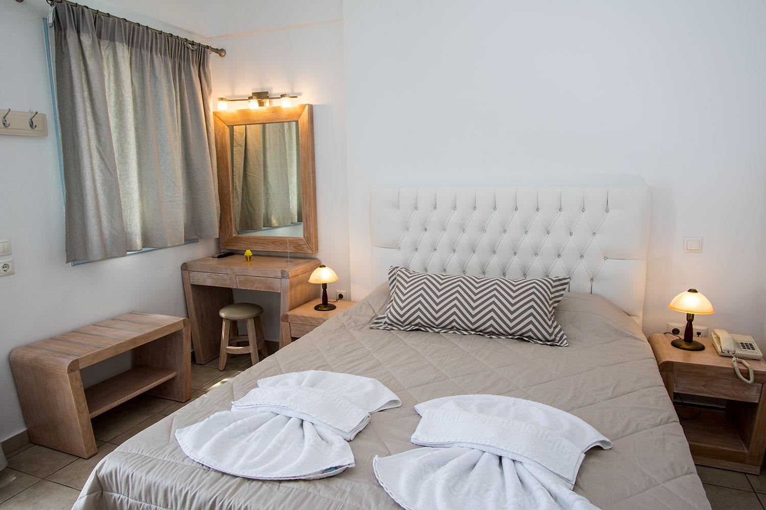Erato Apartments Fira  Eksteriør billede