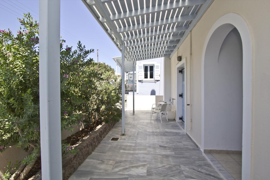 Erato Apartments Fira  Eksteriør billede